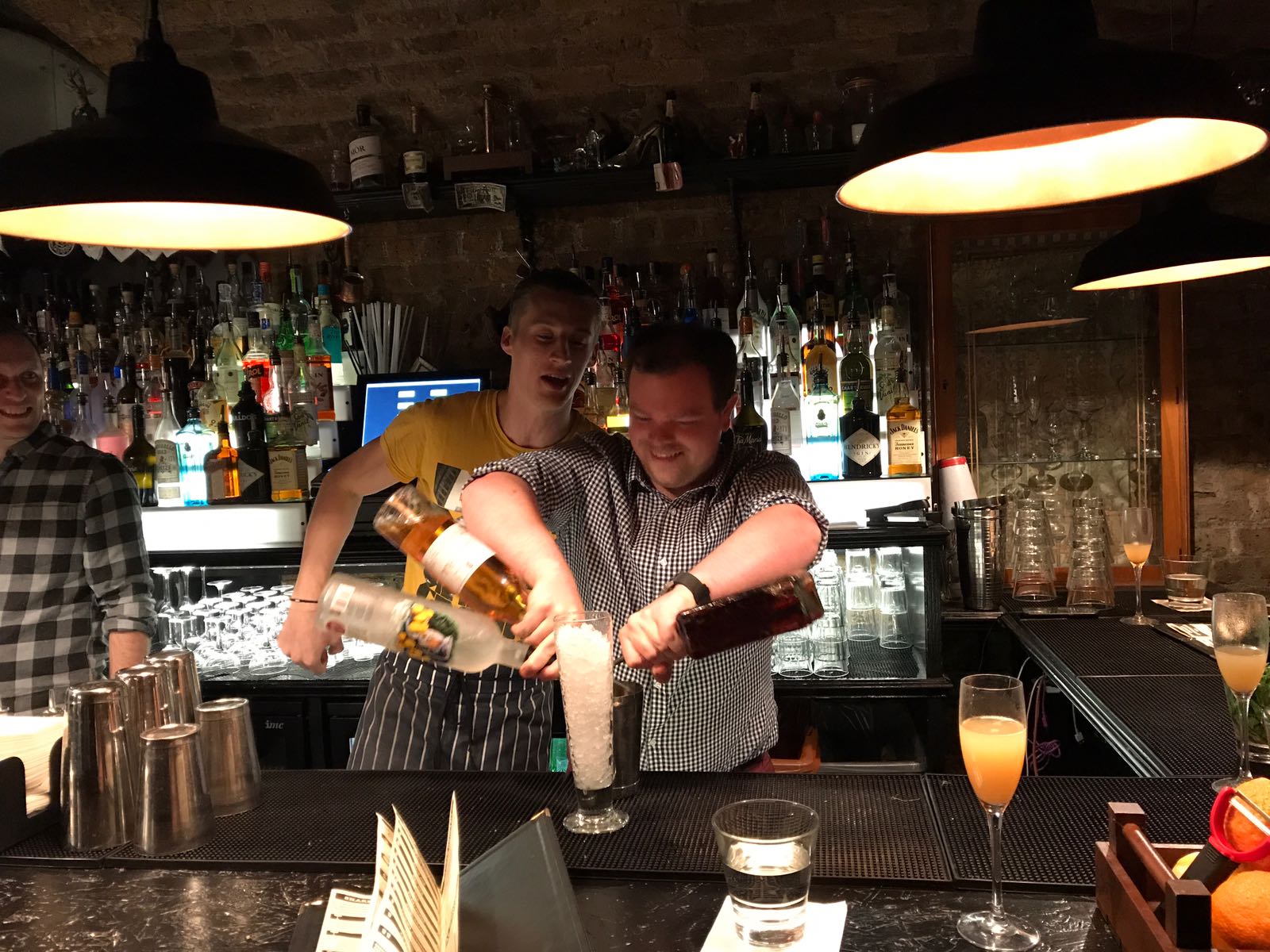 q2-incentive-10.jpg q2-incentive-10.jpg